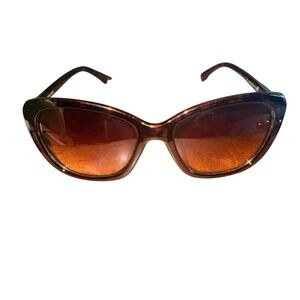 Jones‎ New York Tortoiseshell Cat-Eye Sunglasses Vintage Glam Old Money